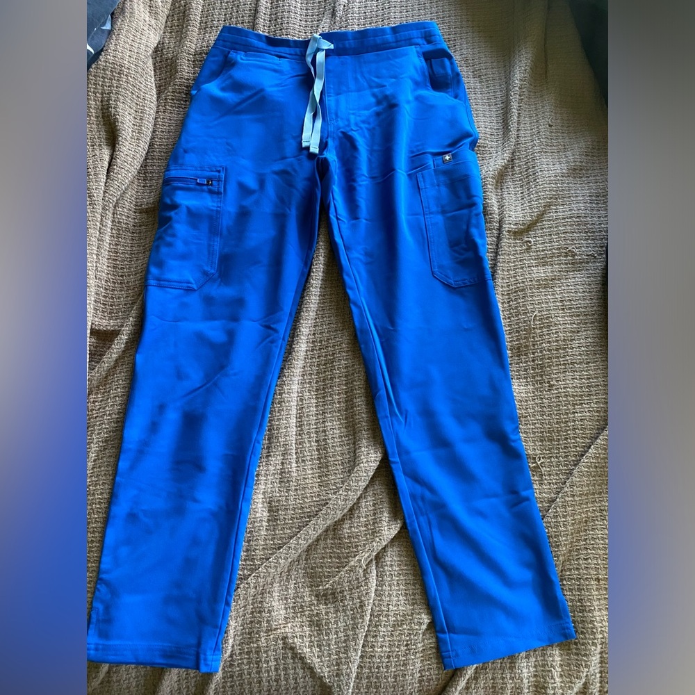 New, never worn, Royal Blue Yola - Petite Skinny Scrub Pants size Small